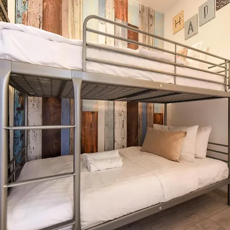 Calea Victoriei Family Escape - Modern 2br Апартаменти *