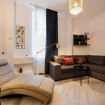 Calea Victoriei Family Escape - Modern 2br דירה *